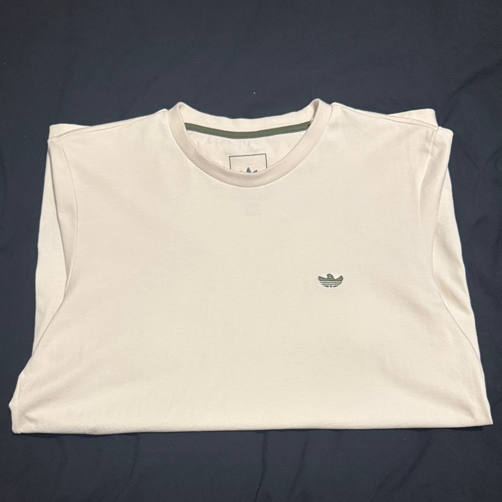 adidas Men’s Cream Crew Neck T-Shirt - For Skateboarding - Size Medium